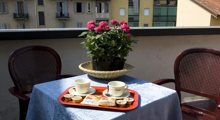 Hotel La Pace Milánó Kültér fotó