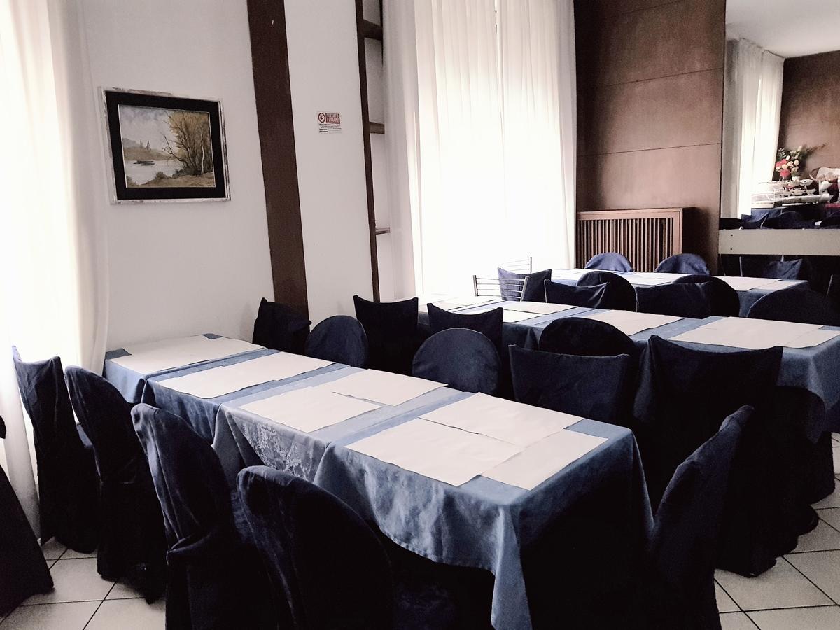 Hotel La Pace Milánó Kültér fotó