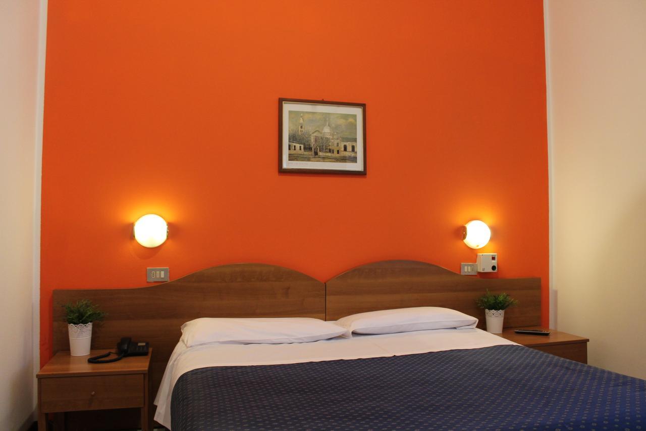 Hotel La Pace Milánó Kültér fotó